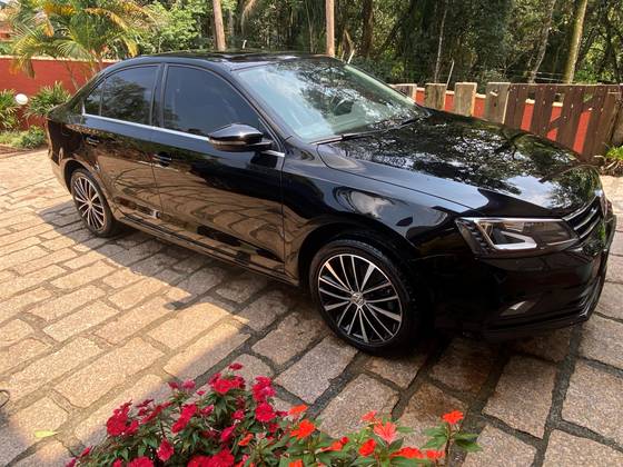 VOLKSWAGEN JETTA 2.0 TSI HIGHLINE 211CV GASOLINA 4P TIPTRONIC